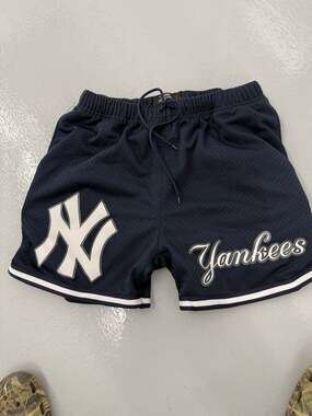 Men's Pro Standard New York Yankees 1999 World Series Navy Mesh Shorts
